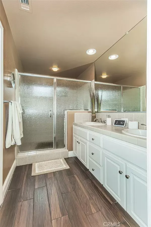 Clovis, CA 93611,140 N Gayle