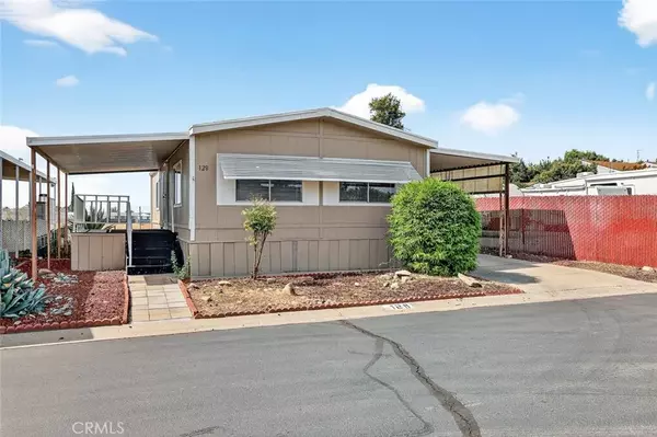 1001 Sylmar #128, Clovis, CA 93612