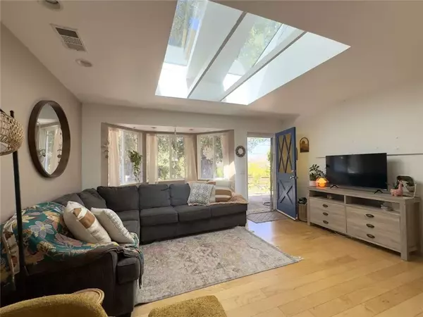 Atascadero, CA 93422,4914 Seperado Avenue