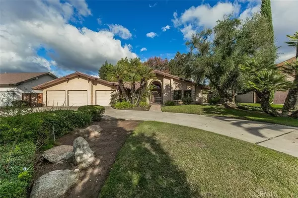 406 E Audubon Drive, Fresno, CA 93720