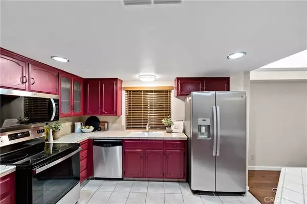 Fresno, CA 93720,304 E Omaha Avenue