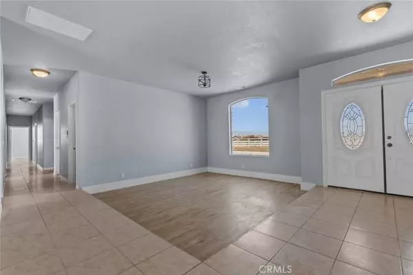 Lancaster, CA 93536,8122 W Avenue C2