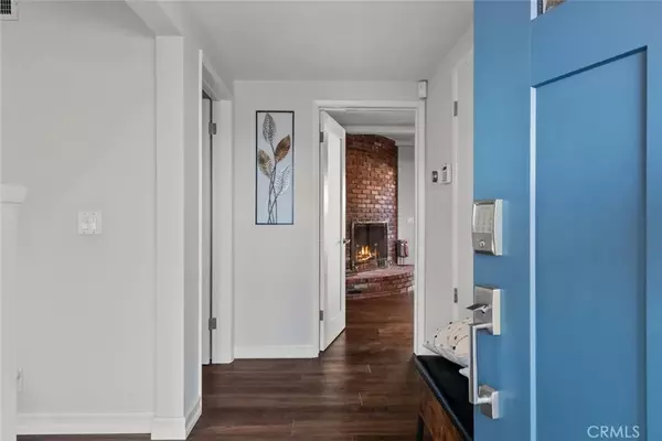 La Crescenta, CA 91214,2615 Pontiac Street