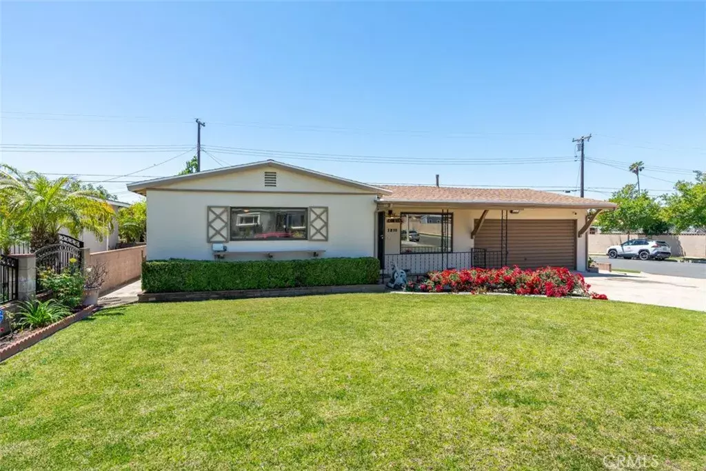 Ontario, CA 91764,1210 Sycamore Court
