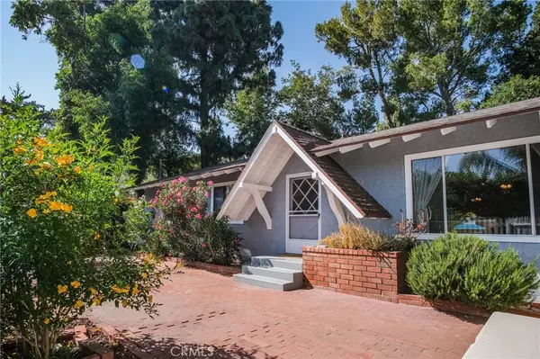 La Crescenta, CA 91214,2845 Henrietta Avenue