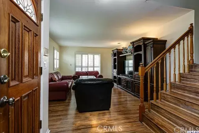 11728 Eucalyptus Avenue, Hawthorne, CA 90250