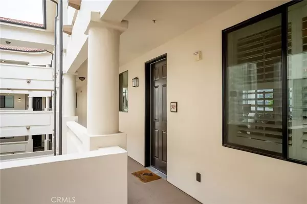 Sherman Oaks, CA 91403,4724 Kester Avenue #309