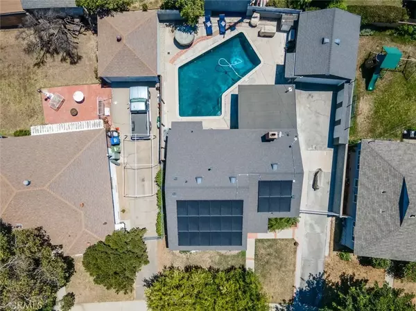 Lake Balboa, CA 91406,8110 Lesner Avenue