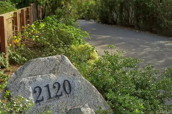 La Canada Flintridge, CA 91011,2120 Cross Street