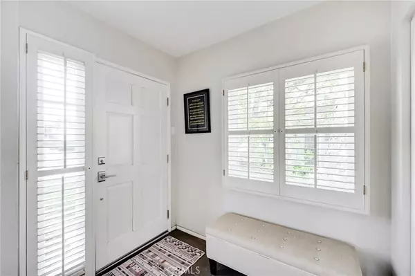 Studio City, CA 91602,11217 Valley Spring Lane