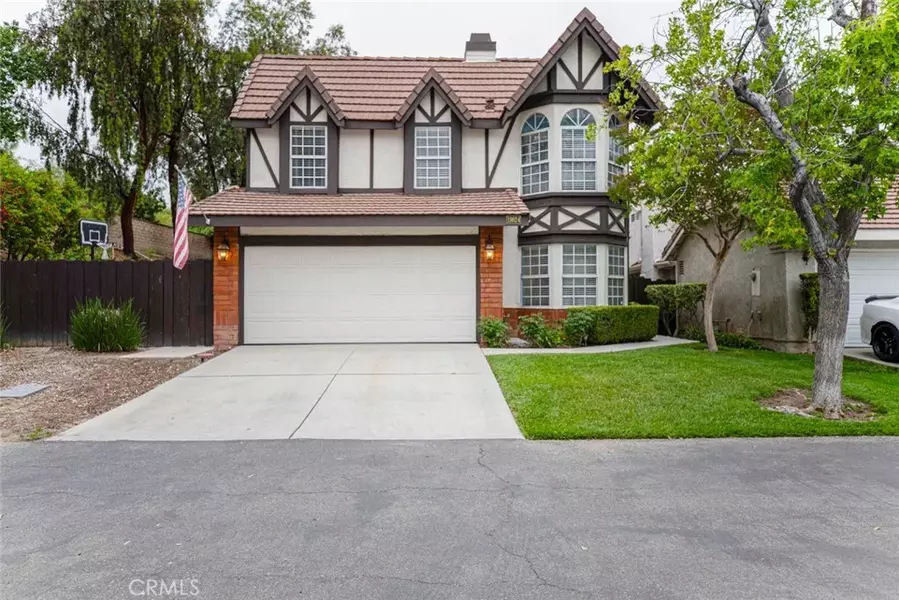 19824 Collins Road, Canyon Country, CA 91351