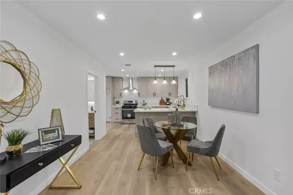 Sunland, CA 91040,10920 Oro Vista Avenue