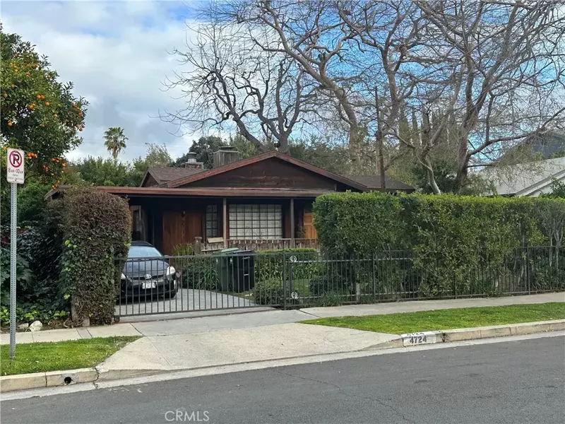 4724 Lemona Avenue, Sherman Oaks, CA 91403
