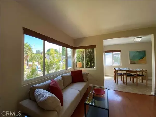 Sunland, CA 91040,11113 Odell Ave