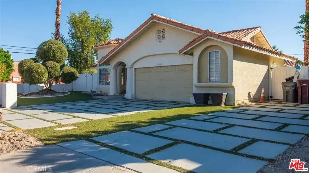 La Quinta, CA 92253,51050 Calle Obispo