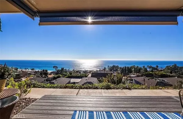 Laguna Beach, CA 92651,21722 Ocean Vista Drive #C