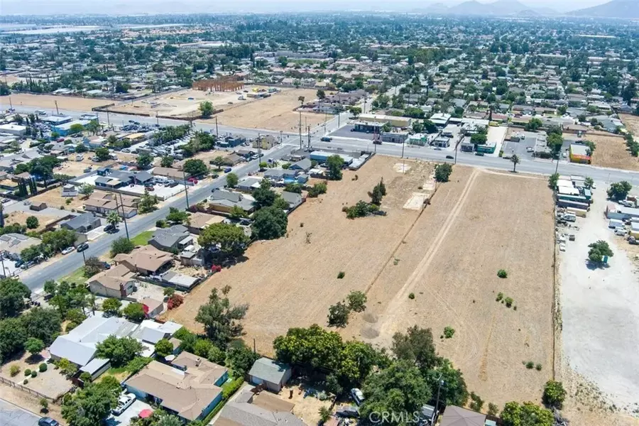17848 Foothill, Fontana, CA 92335