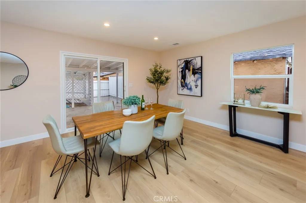 Sun Valley, CA 91352,10119 Wealtha Avenue