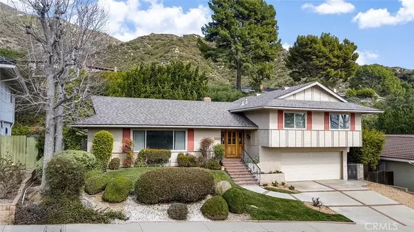 La Crescenta, CA 91214,2637 Mountain Pine Drive