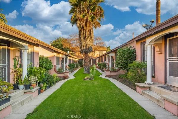 415 Riverdale Drive, Glendale, CA 91204