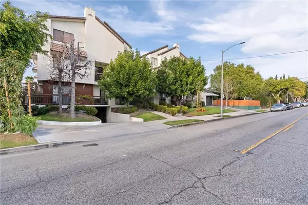 Glendale, CA 91206,1247 E Wilson Avenue #12