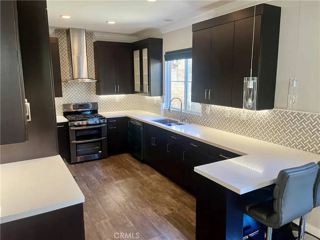 Valencia, CA 91354,24131 Joshua Drive
