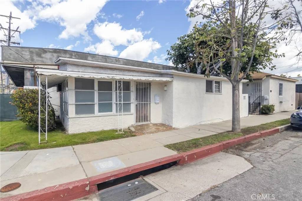 812 N Kenilworth Avenue, Glendale, CA 91203