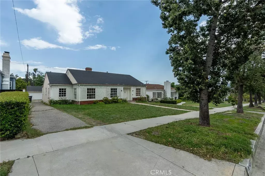 Glendale, CA 91201,1450 Irving Avenue