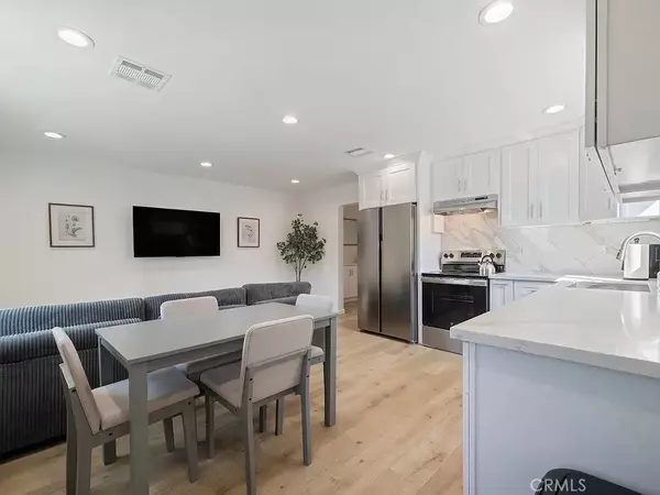 Sun Valley, CA 91352,8660 Laurel Canyon Blvd. Boulevard