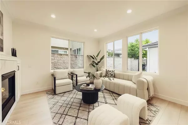 Porter Ranch, CA 91326,11468 Oakford Lane
