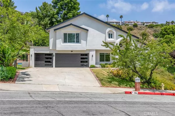 3125 Emerald Isle Drive, Glendale, CA 91206