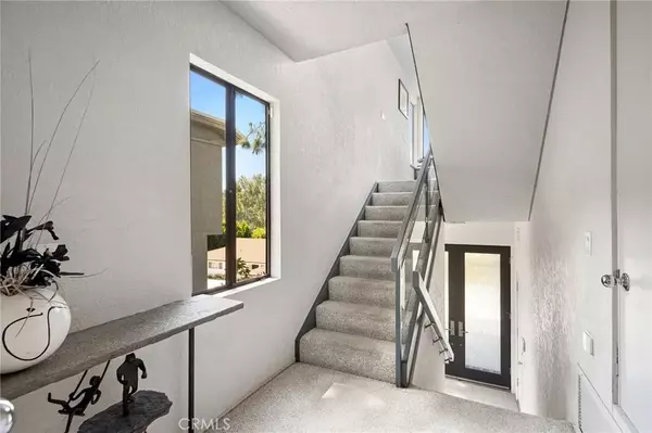 Sherman Oaks, CA 91403,3545 Alana Drive