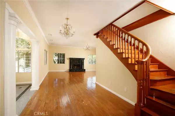 Los Angeles, CA 90041,4915 El Canto Drive