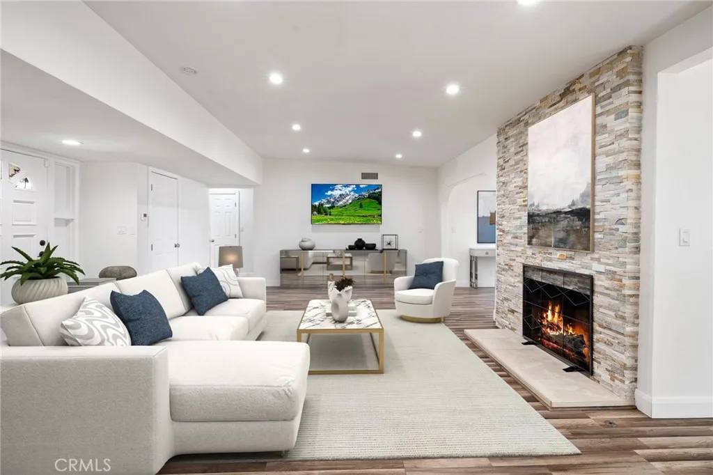 Granada Hills, CA 91344,11440 Gothic Avenue