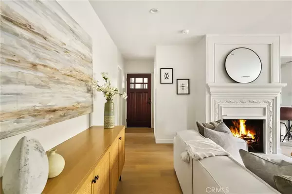 Sherman Oaks, CA 91403,14519 Addison