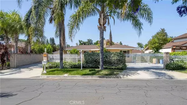17533 Raymer Street,  Sherwood Forest,  CA 91325