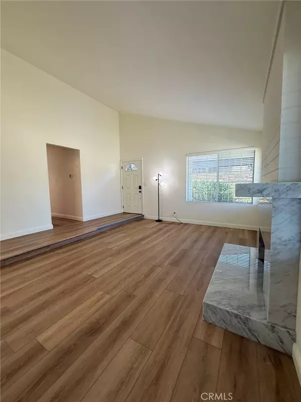 Simi Valley, CA 93063,3964 Hibbert Court