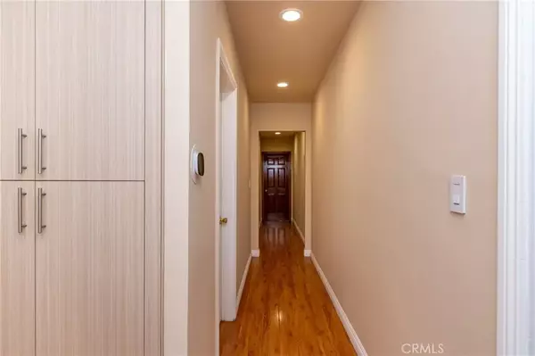 North Hollywood, CA 91605,7103 Van Noord Avenue