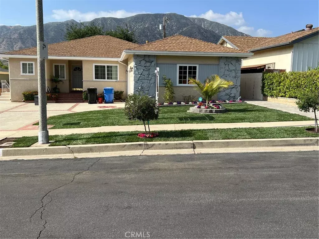 Sunland, CA 91040,8049 Le Berthon Street