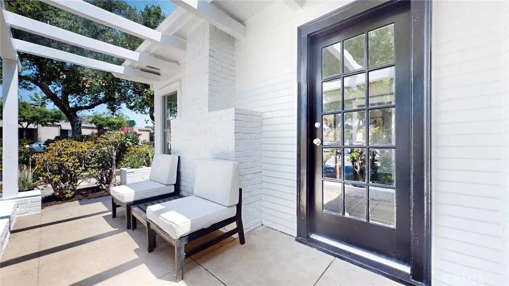 Glendale, CA 91206,243 N Verdugo Road