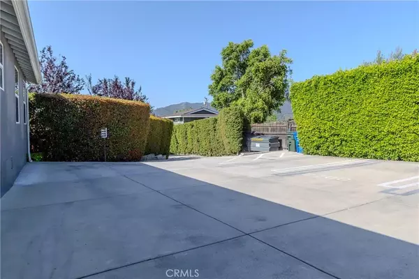 La Crescenta, CA 91214,2700 Prospect Avenue