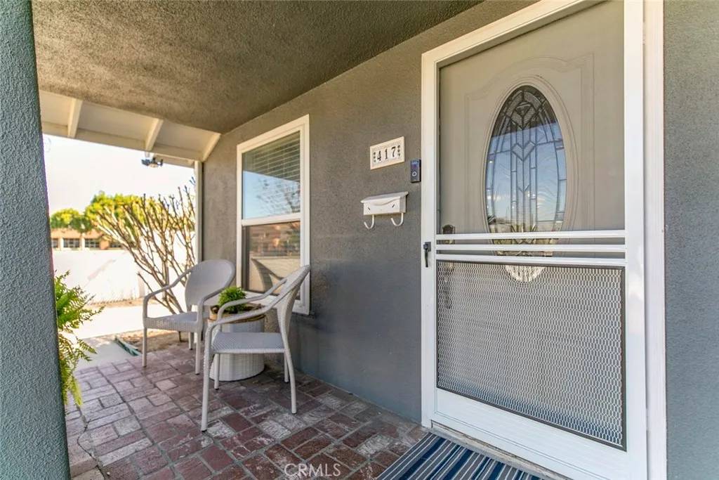 Burbank, CA 91506,417 N Lamer Street