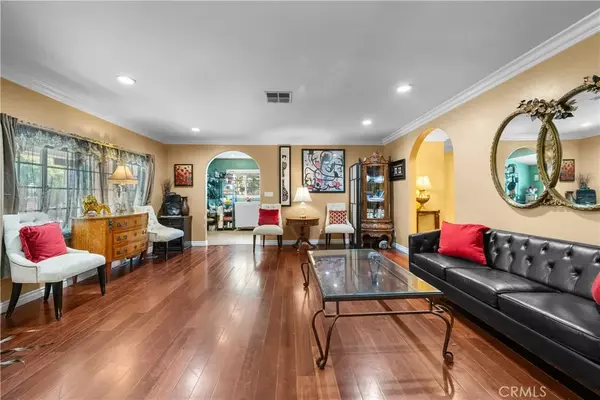 North Hollywood, CA 91606,6701 Hinds Avenue