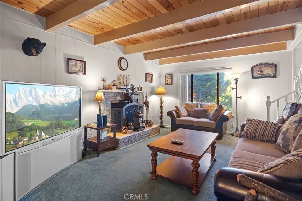 Lake Arrowhead, CA 92352,375 Kuffel Canyon Road