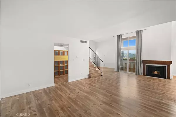 Glendale, CA 91207,320 E Stocker Street #317