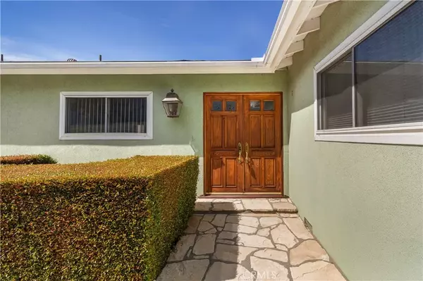 Glendale, CA 91201,1549 Thompson Avenue