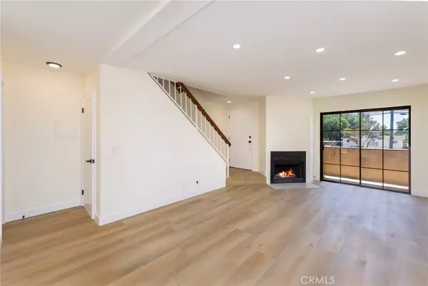 North Hills, CA 91343,15035 Nordhoff Street #115