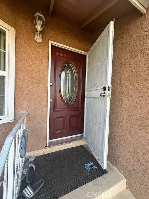 11777 Neenach Street, Sun Valley, CA 91352