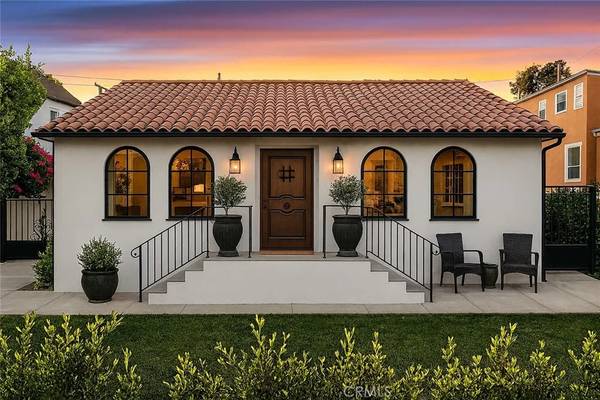 1027 S Lucerne Boulevard, Los Angeles, CA 90019