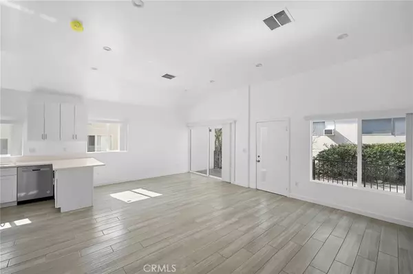 La Crescenta, CA 91214,2926 Fairmount #3/4
